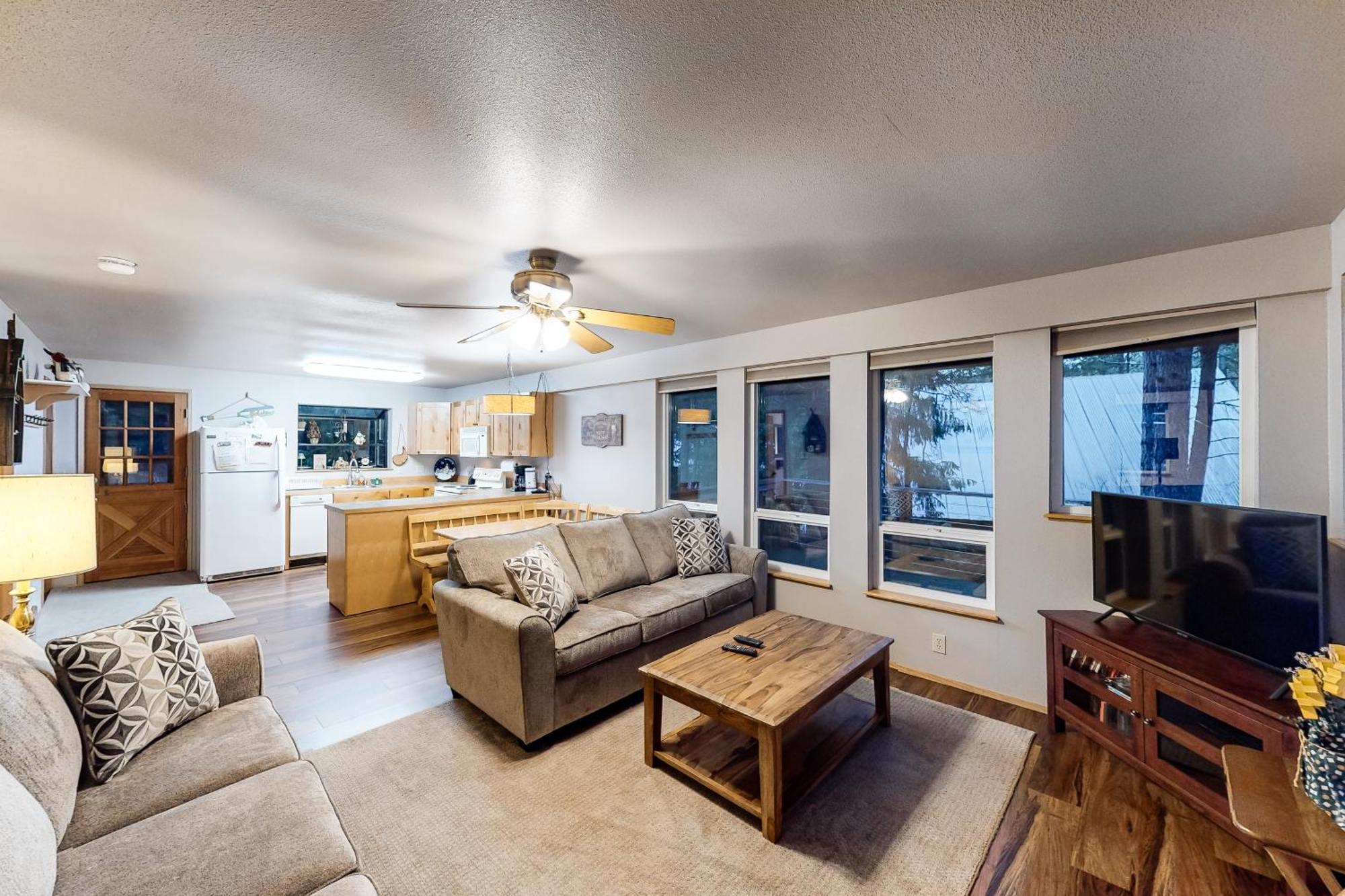Towering Pines Cabin & Game Room Leavenworth Ruang foto